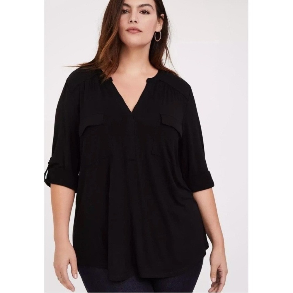 Torrid Chiffon Popover 4X Black Roll Tab Sleeve Pocket V-Neck Tunic Career Wear